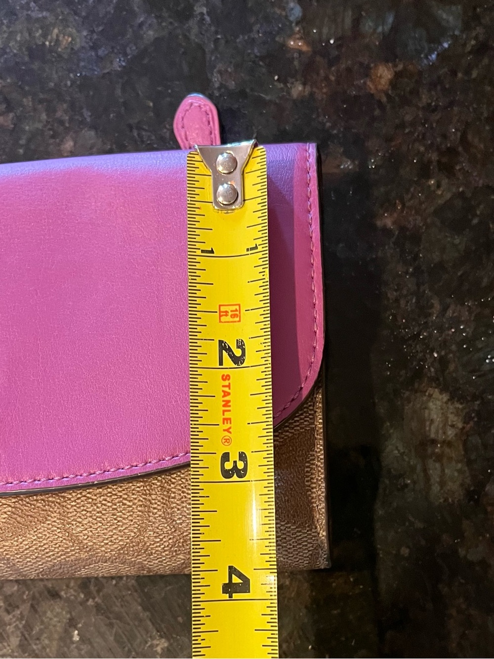 Coach bifold pink Signature Wallet - Picture 4 of 6